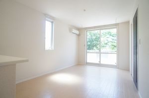 メゾン・ラカージュ　Ⅴ 101号-2