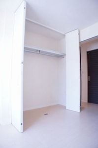 メゾン・ラカージュ Ⅴ 204号-9