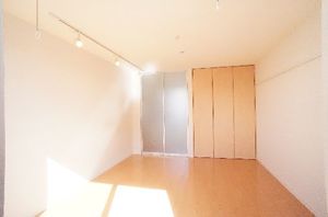 メゾン・エスポワール 107号-3