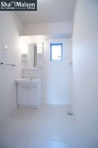 メゾン・ソレイユＣ 102号-5