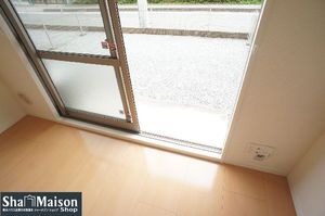 メゾン・ソレイユＣ 102号-10