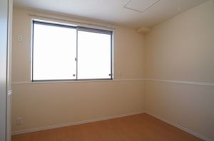 メゾン・ボヌールＥ 103号-7