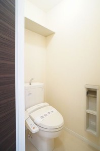 メゾン・ボヌールＥ 103号-11