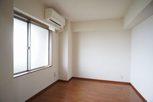 Ｌｏｒｉｎｓｅｒ　Ｄｏｒｆ 301号-11