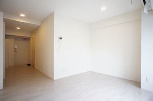 Ｓｅａｓｏｎ　Ｔｏｗｅｒ　Ｅａｓｔ 402号-5