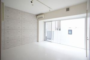 Season Tower East 503号-3