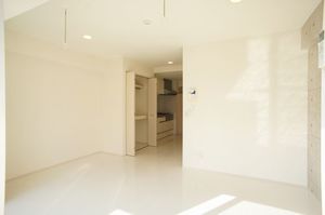 Ｓｅａｓｏｎ　Ｔｏｗｅｒ　Ｅａｓｔ 802号-2