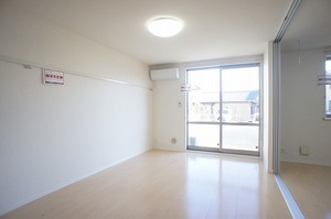 ラフィーネコートⅡ 102号-2