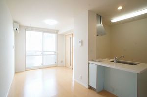 メゾン・ソレイルＢ 102号-2