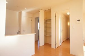 ヴィラ　フェリーチェ　Ⅱ　五番館 203号-6