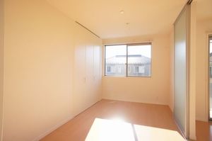 ヴィラ　フェリーチェ　Ⅱ　五番館 203号-7