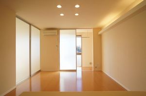 エミネンスコートＥ 201号-3