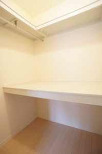 アーバンヒルズＢ 201号-4