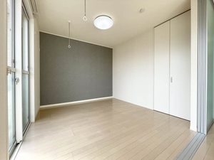 ブリティッシュヒルズ 201号-5