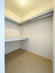 ブリティッシュヒルズ 201号-7