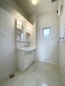 ブリティッシュヒルズ 201号-10