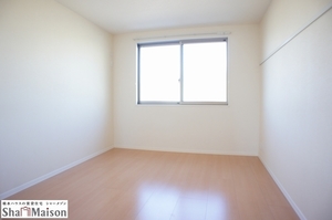 グランド・エミール　Ⅰ 202号-8