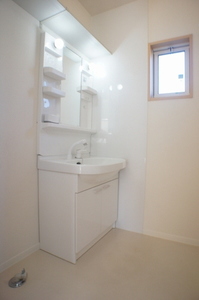 カトリーヌ　Ｅ 201号-8