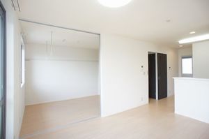 ラ・リヴィエール箱森　Ⅲ 201号-3