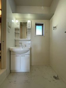 メゾン・ド・ソレイユ千歳 203号-10