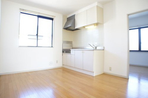 カーサ十一屋A 201号-2