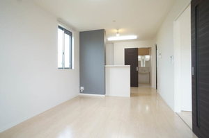 エスト・ルミエール 105号-3