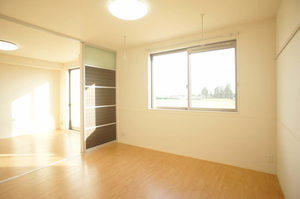 メゾン・マム 203号-4