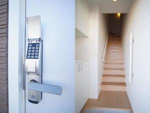 メゾン　アルディＡ 201号-11