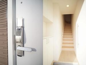 メゾン　アルディＣ 202号-11