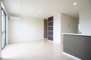 メゾンルージュ　Ｂ 201号-6