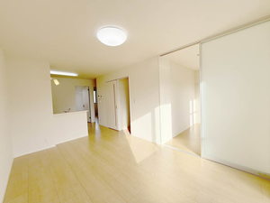 モンタナ・メディオＡ 202号-3