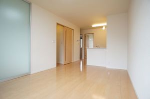 モンタナ・メディオＡ 203号-6