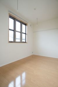 モンタナ・メディオＡ 203号-7