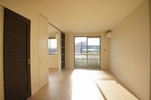 ヴィコロ壱番館 203号-2