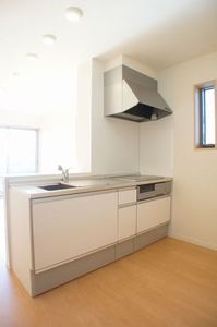 アヴァンセ・ア・グランD 305号-4