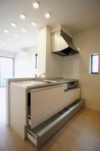 レ・フルーレット 203号-3