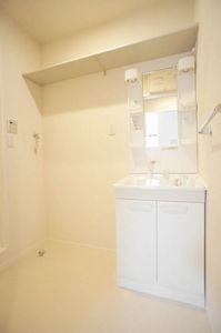 レ・フルーレット 203号-7