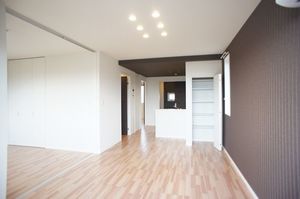 フールリアン 201号-6