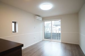 プレジール西原 201号-4