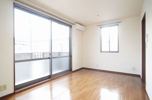 ステラハウスＢ 102号-3