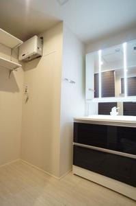 エクラ　ドレ 102号-4