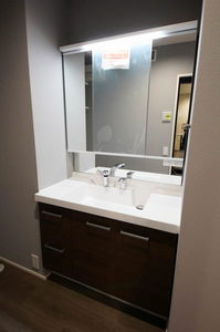 グローリィ・ヒルズ 201号-5