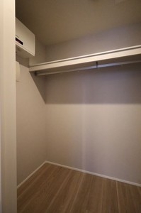 ザ　グランド　自治医大 202号-8