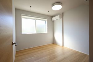 ザ　グランド　自治医大 205号-8