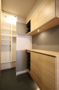 ザ　グランド　自治医大 301号-9