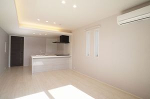 ザ　グレイス　自治医大 201号-2