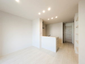 ルクス スティラ 203号-2