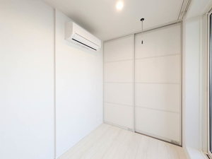 ルクス スティラ 302号-6