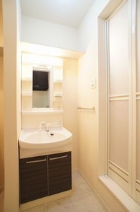 コナ・ヴィレッジE 202号-4