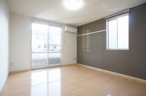 イーストフィールドＡ 103号-2